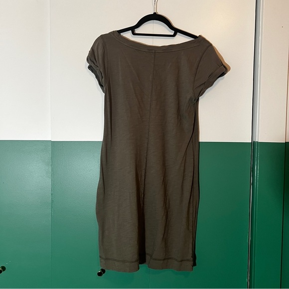 Banana Republic Olive Green T-Shirt Dress- size medium - Picture 2 of 3